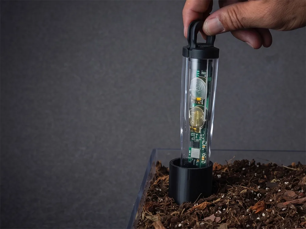 Biotic Instruments PhytoSensor for automated plant care